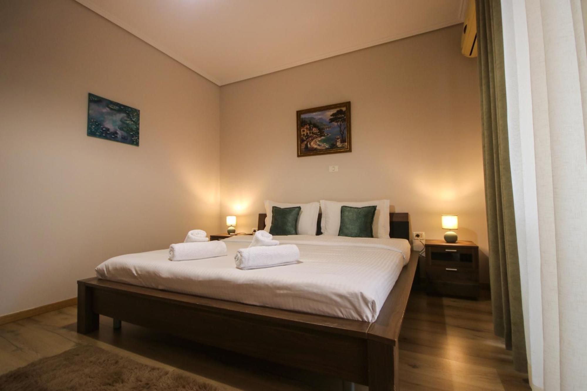 Johan'S Apartment ติรานา ภายนอก รูปภาพ